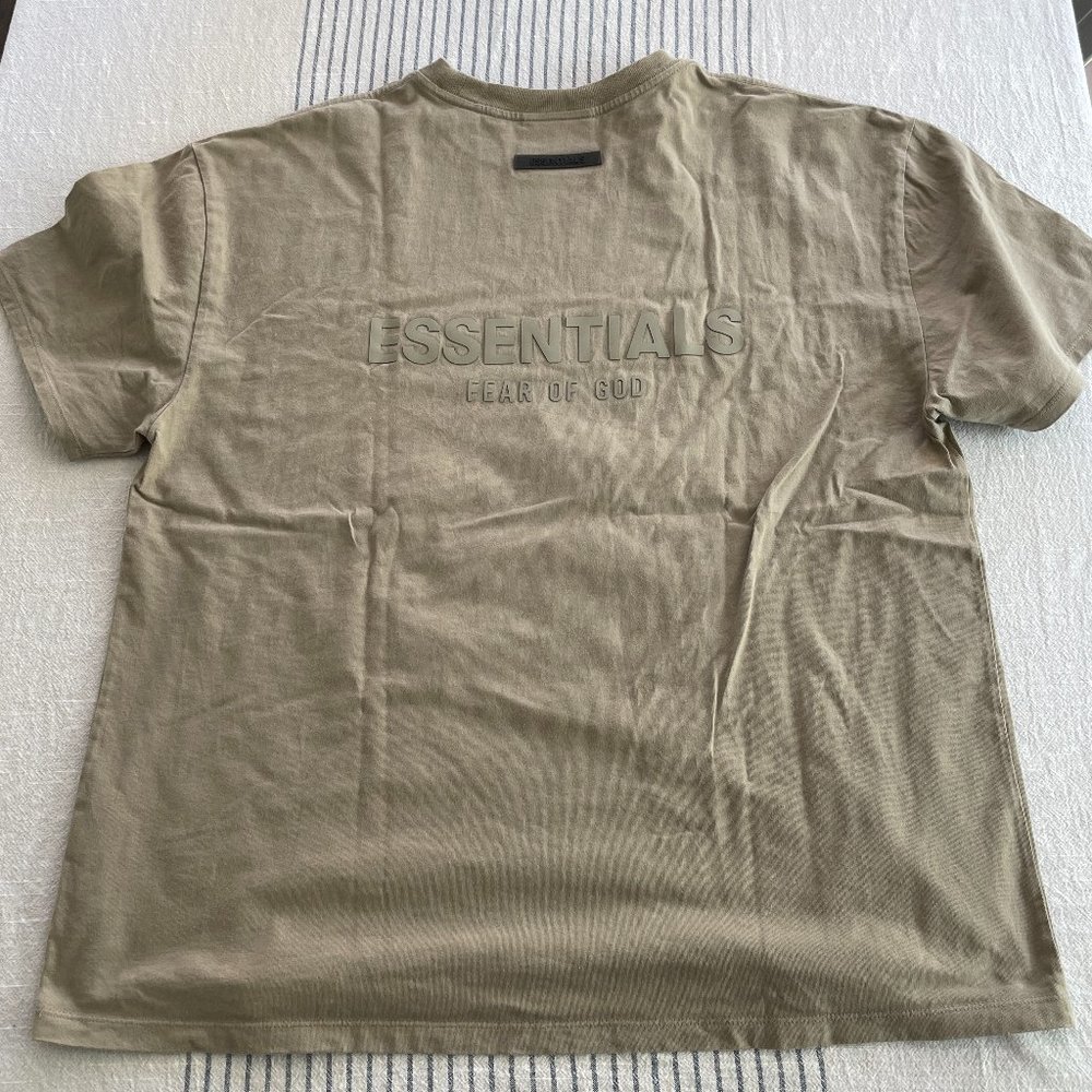 Fear of God Essentials T-shirt Taupe